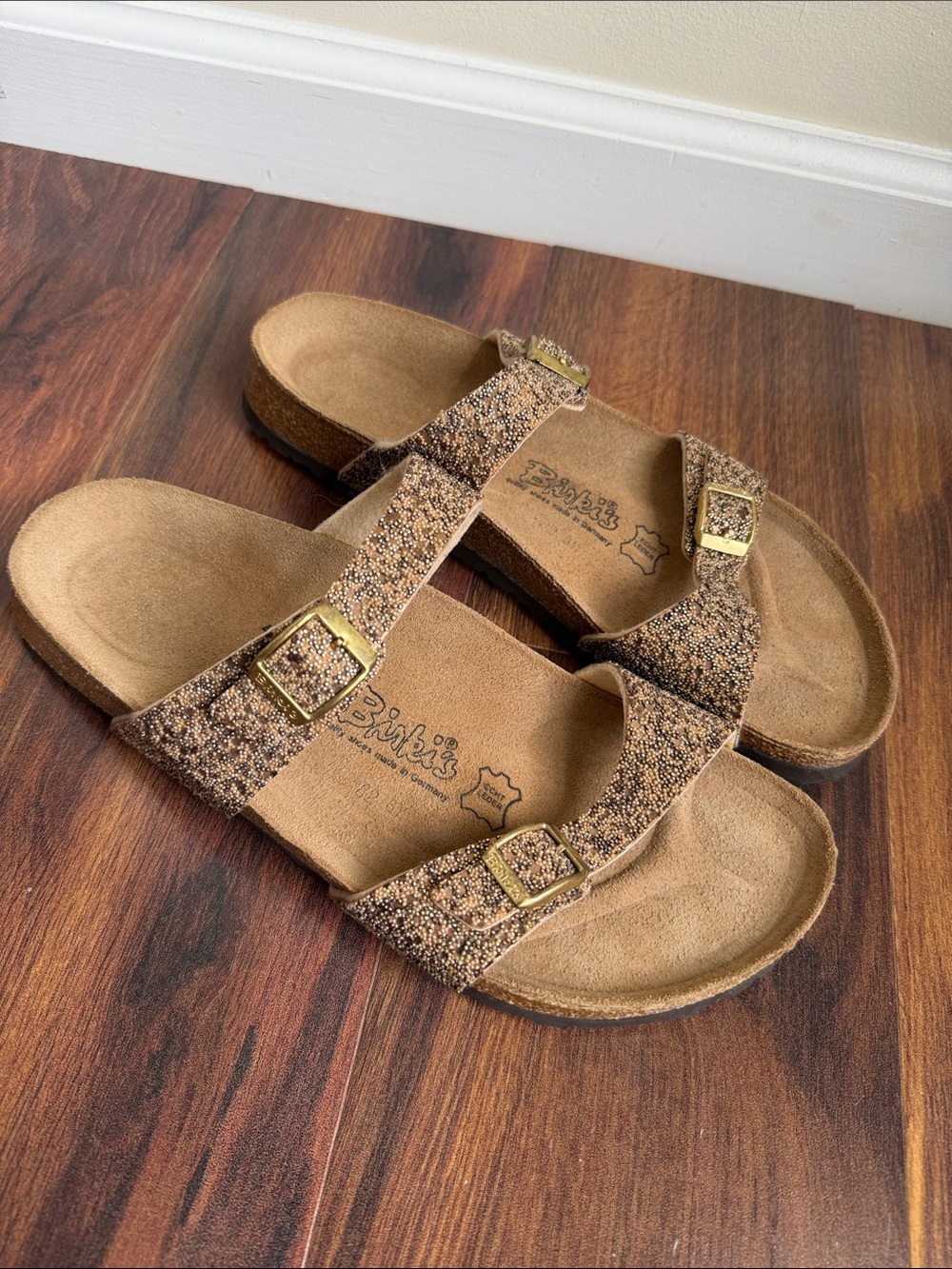 Birki’s by Birkenstock 2 Strap Beaded Sandals Ladies 10